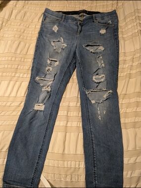 torrid Light Blue Ripped Skinny Jeans